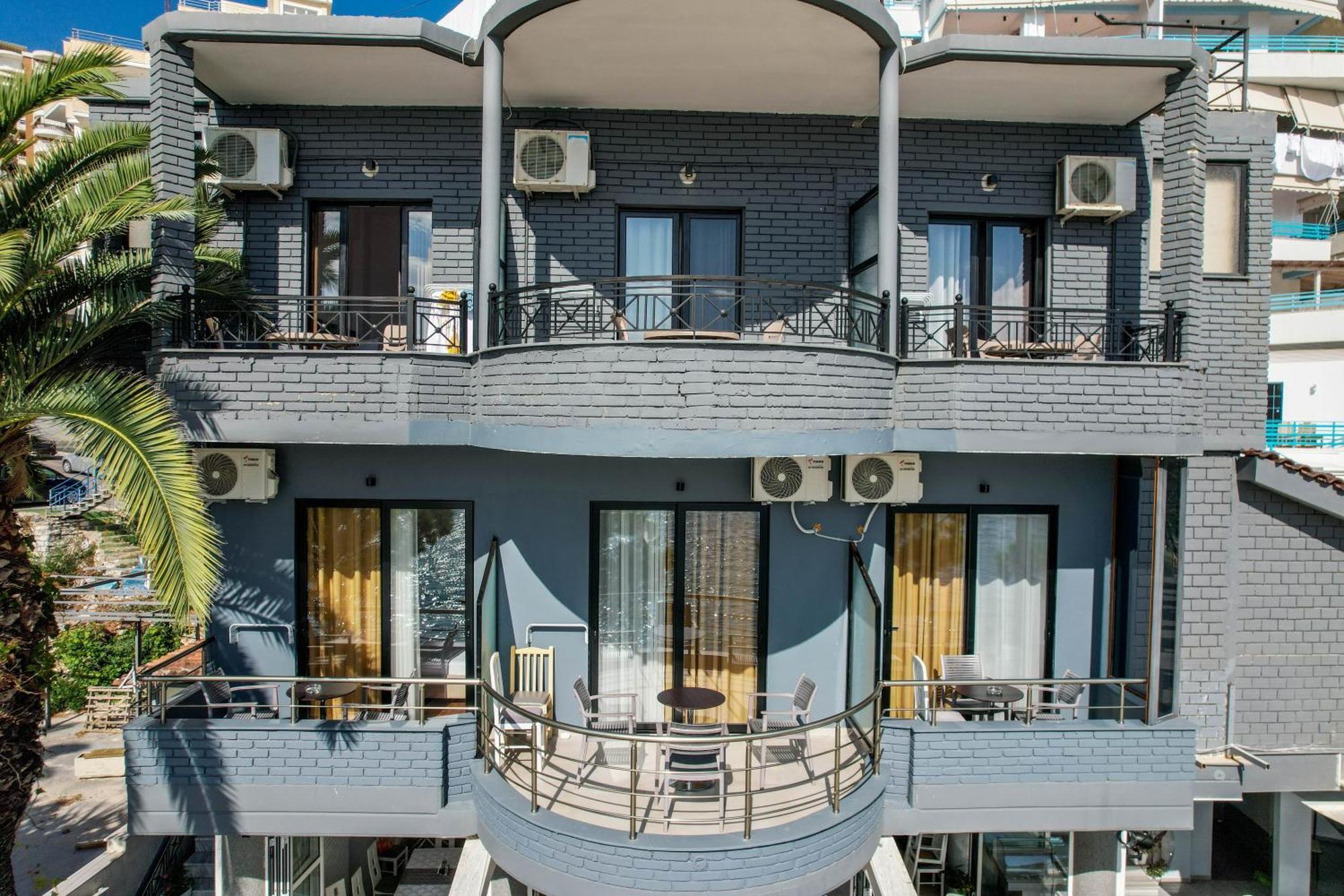 Hotel Summer Sarandë Esterno foto